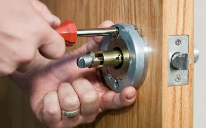  Alexandria Star Locksmith Alexandria, VA 703-828-9077